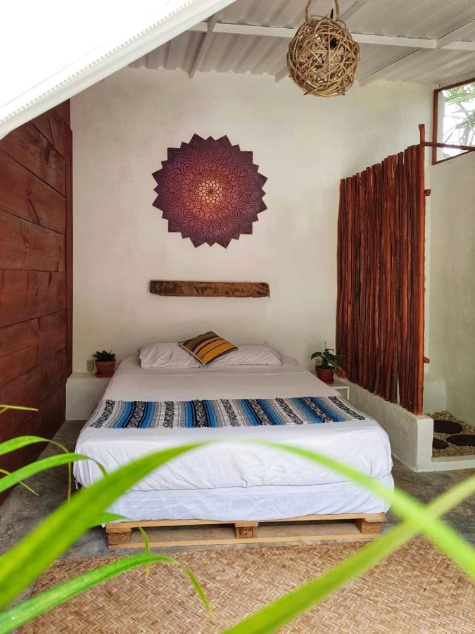 El Buho Bacalar Eco-Cabanas Hostal Eksteriør billede