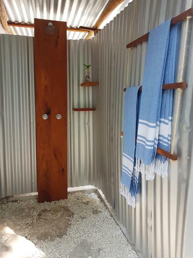 El Buho Bacalar Eco-Cabanas Hostal Eksteriør billede