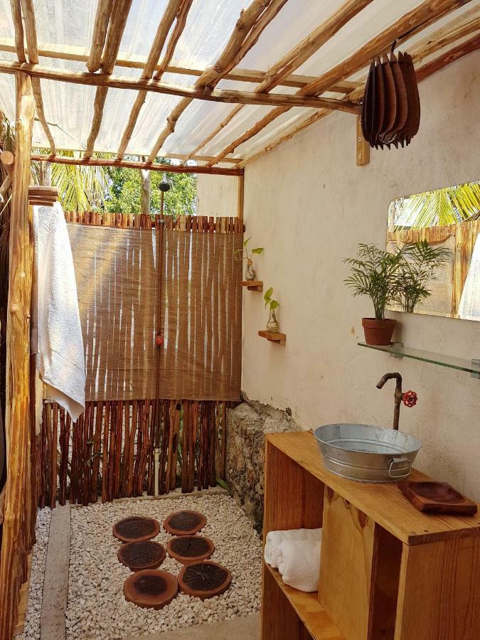 El Buho Bacalar Eco-Cabanas Hostal Eksteriør billede